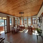 B&bsheshalliu Μπεράτ