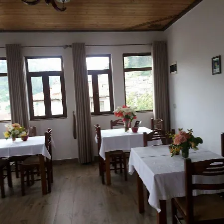 B&bsheshalliu בראט