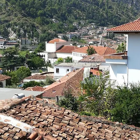 B&bsheshalliu לינה וארוחת בוקר