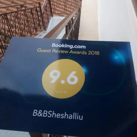 Alojamento de Acomodação e Pequeno-almoço B&bsheshalliu Berati