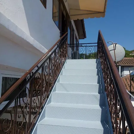 B&bsheshalliu 3* Berat