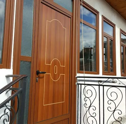 B&bsheshalliu 3* Berat