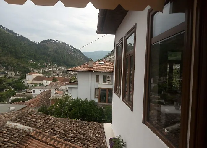 Couette-café B&bsheshalliu 3*