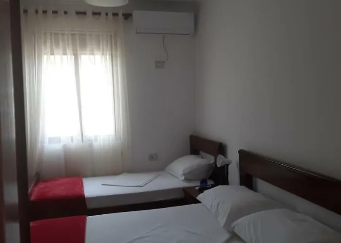 B&bsheshalliu Couette-café Berat